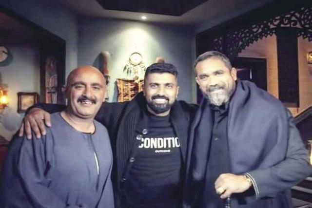 محمد سامى وأحمد السقا وأمير كرارة من كواليس «نسل الأغراب» - صورة أرشيفية
