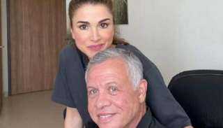 ماذا قالت الملكة رانيا عن نجاح العملية الجراحية للعاهل الأردني؟