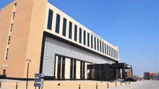 أيمن رشاد: 80%‎ نسبة تنفيذ مستشفى الجامعى قنا الجديدة