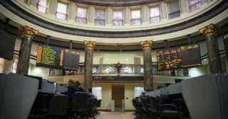 هبوط 11 قطاعا بالبورصة بجلسة الأربعاء على رأسها ”الاتصالات” بنسبة 1.8%