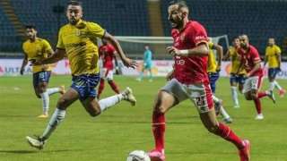 الأهلي يواجه الإسماعيلي في الكلاسيكو الثاني للكرة المصرية