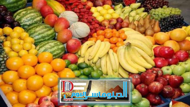 الفاكهة في الأسواق